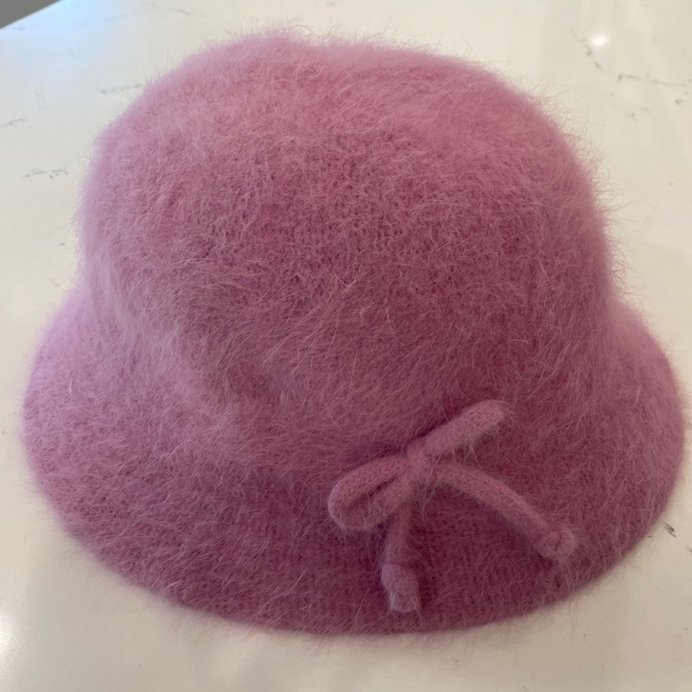 Angora & rabbit hair bucket hat